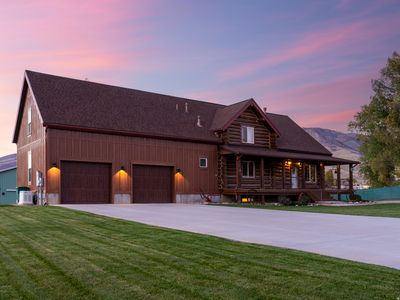 7768 E 1075 N, Huntsville, UT, 84317
