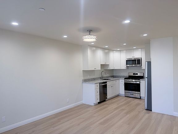 5th image of 71 Water St #201