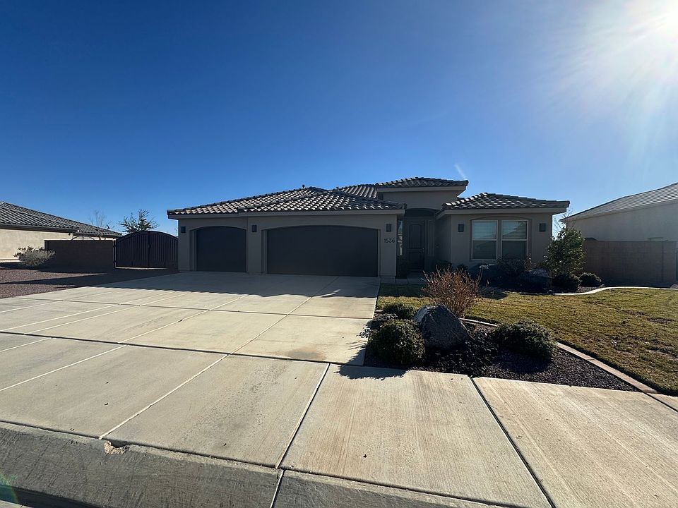 1st image of 1536 E Wolf Hole Dr