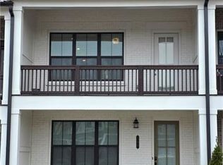 140 Harlow Cir, Roswell, GA 30076