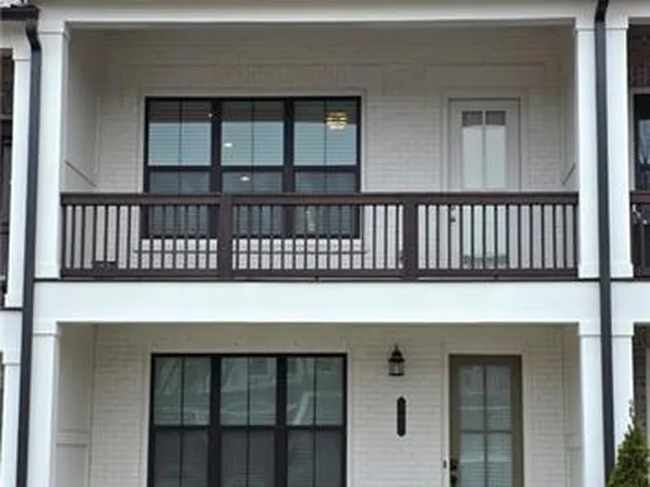 140 Harlow Cir, Roswell, GA 30076