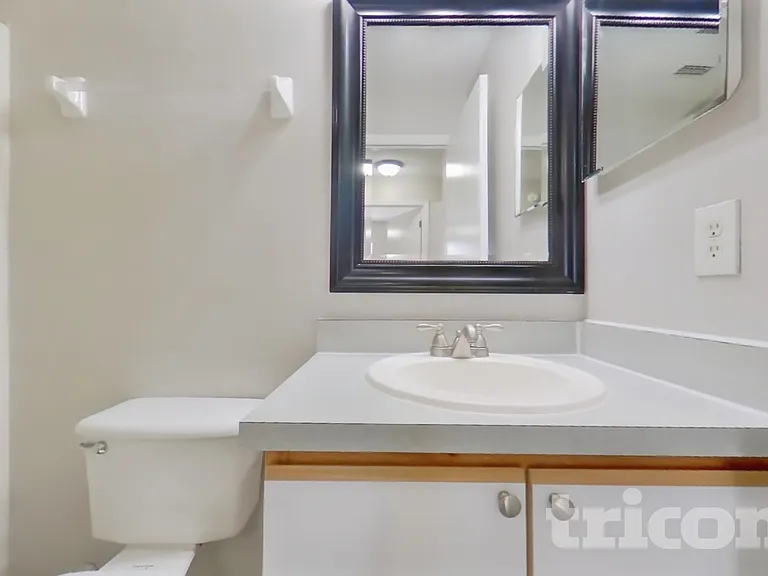 353 Comfort Dr — Photo 17