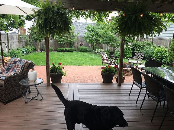 300 sq ft of Outdoor Living