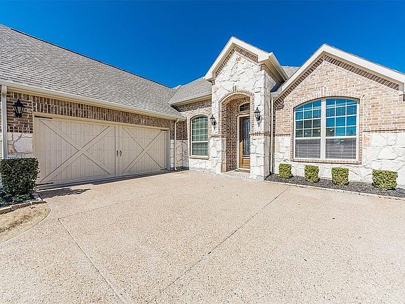 4th image of 194 Driscoll Ln