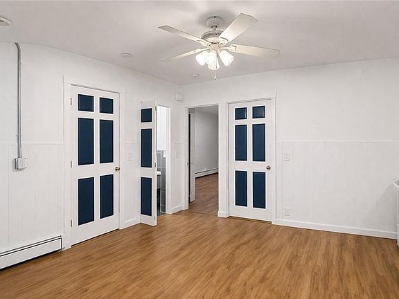 2nd image of 39 Roland St Floor 2