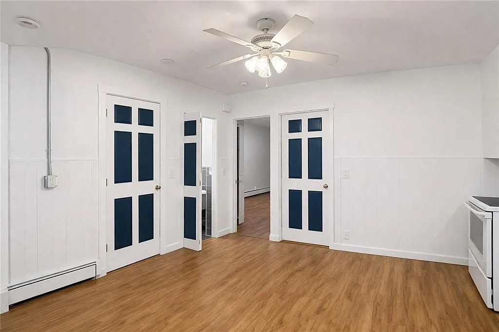Building Photo - 39 Roland St #2