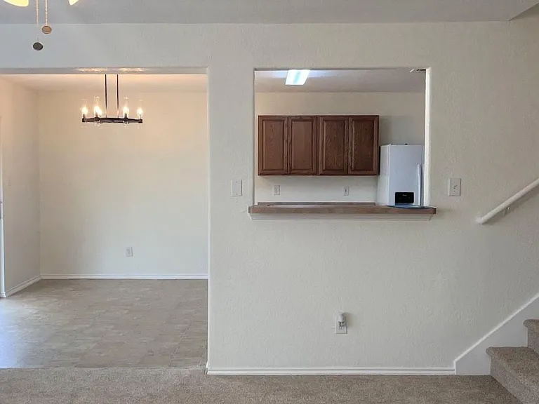 9602 San Fidel Rio — Photo 4