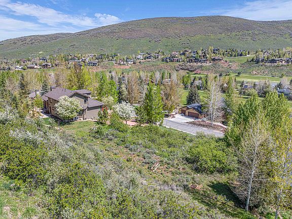 4th image of 3161 Homestead Rd
