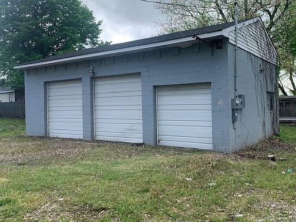 5th image of 719 Buena Ave