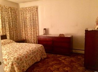 69 Blue Point Rd, Selden, NY 11784