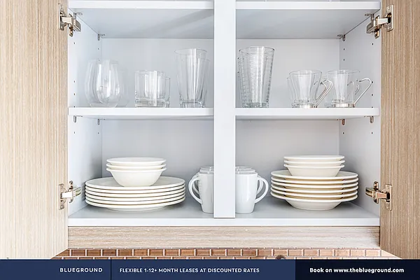 Rented by The Blueground | media 34