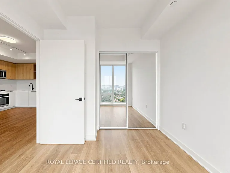 1185 Dupont St #2408 — Photo 28
