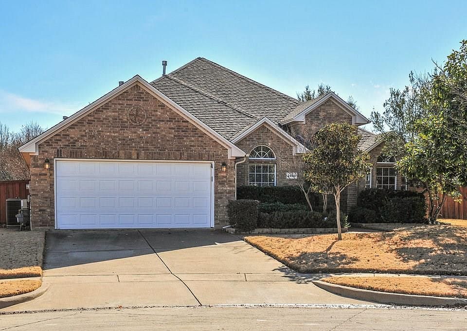 1st image of 2400 Honey Dr