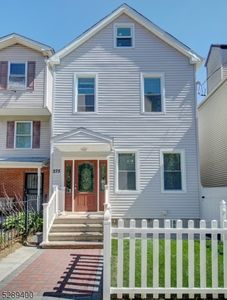 275 Rose Street, Newark, NJ, 07108