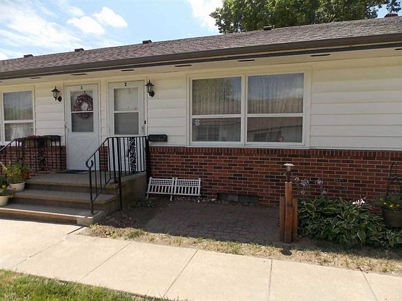 2nd image of 2118 Nebraska St APT 2