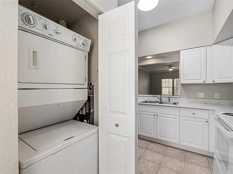 9177 SW 52nd Rd #102 — Photo 26