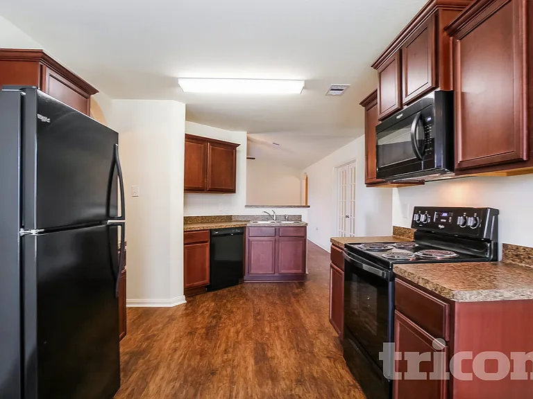 12306 Wavecrest Rd — Photo 6