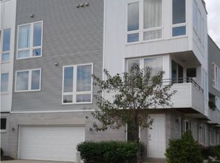 7303 Father Frascati Dr, Cleveland, OH 44102