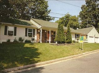 435 Cedar Ave, Leonardo, NJ 07737
