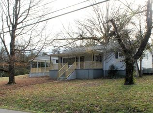 1709 Woodson Dr, Knoxville, TN 37920