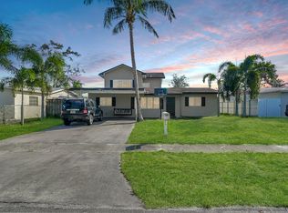 6830 Simms St, Hollywood, FL 33024