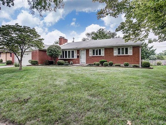 5th image of 929 Lawnwood Ave