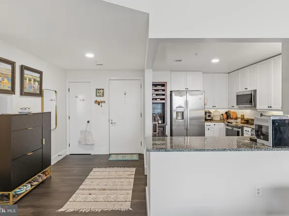 717 S Columbus Blvd Unit 707, Philadelphia, PA 19147