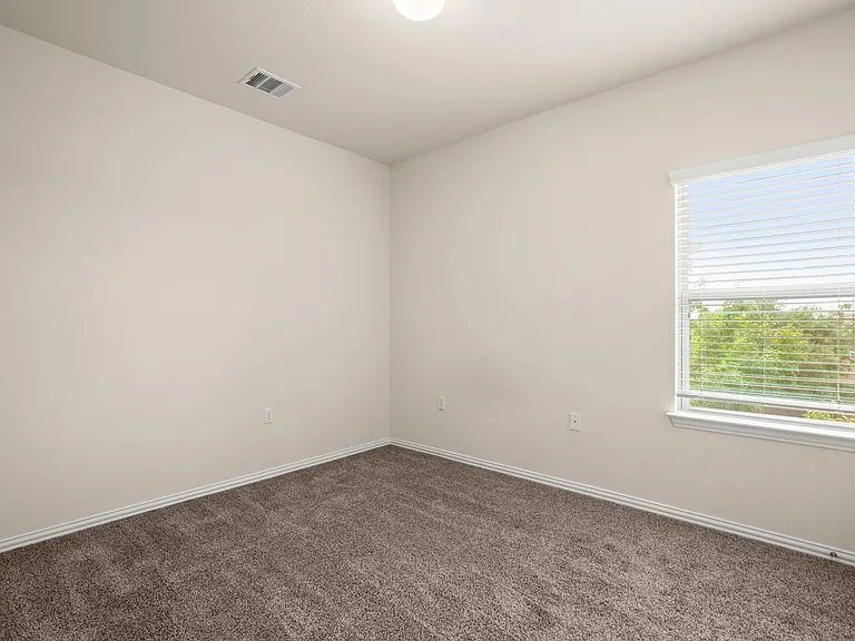 10012 Epic Knoll Dr — Photo 23