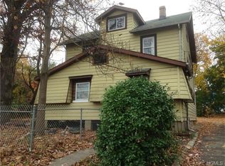 30 Lafayette St, Spring Valley, NY 10977