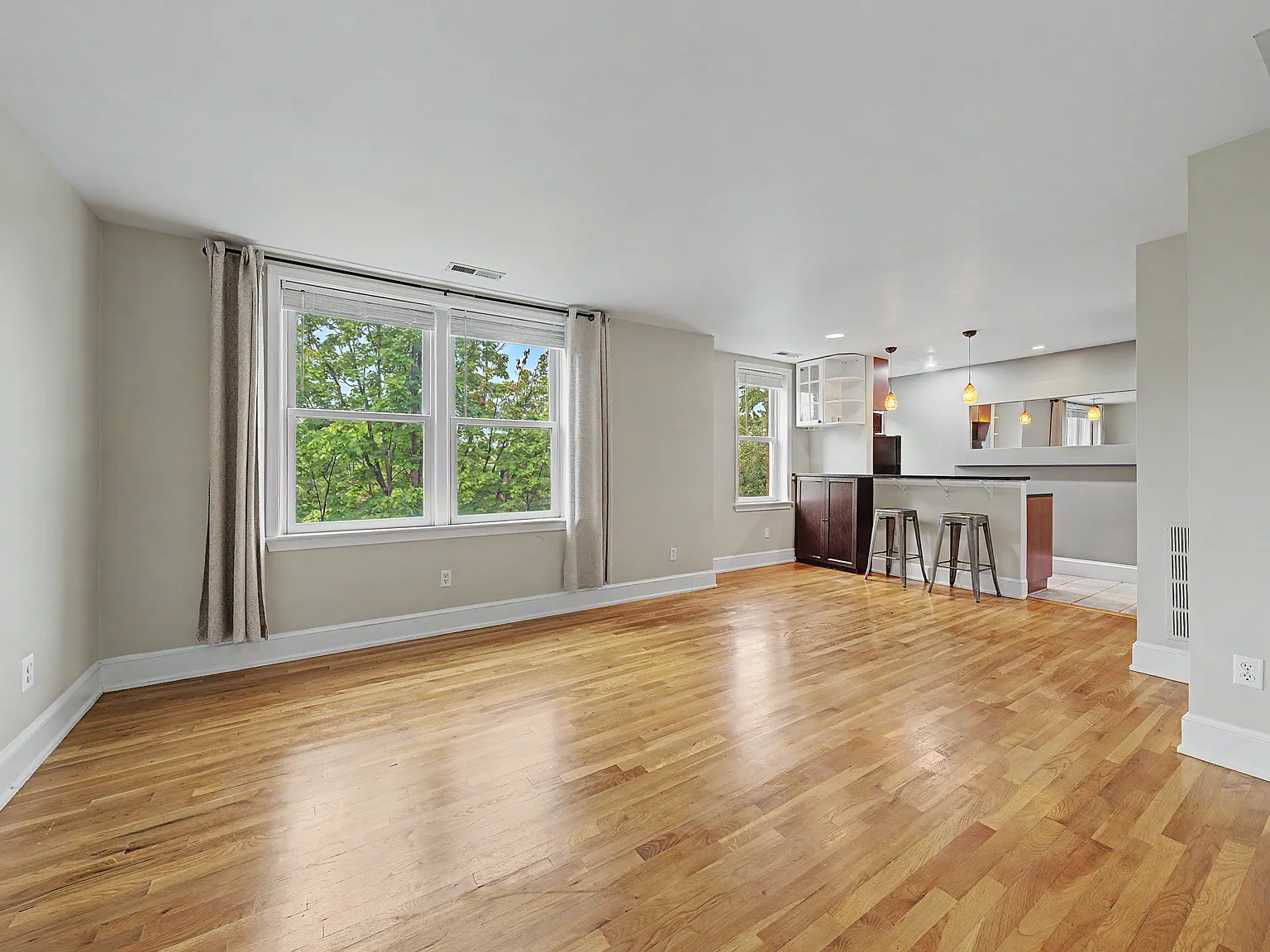 1 bed, 668 sqft, $2,550 — Photo 4