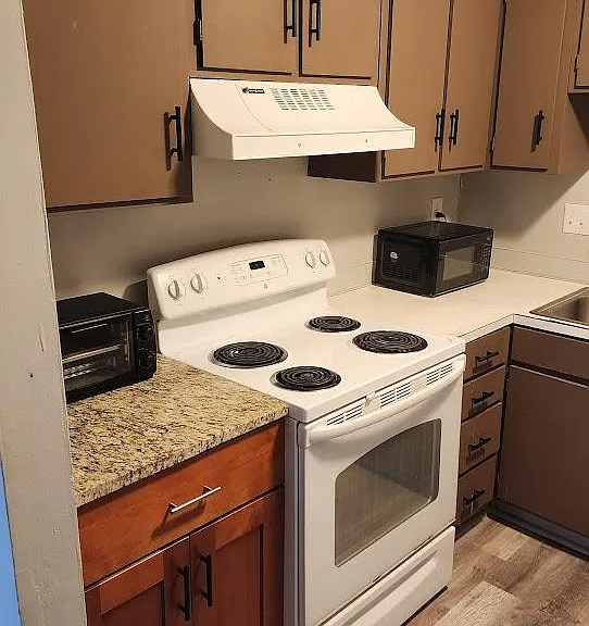 9123 Spyglass Pl — Photo 2