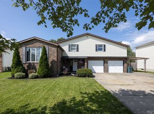 6960 Christi Ln, Niagara Falls, NY