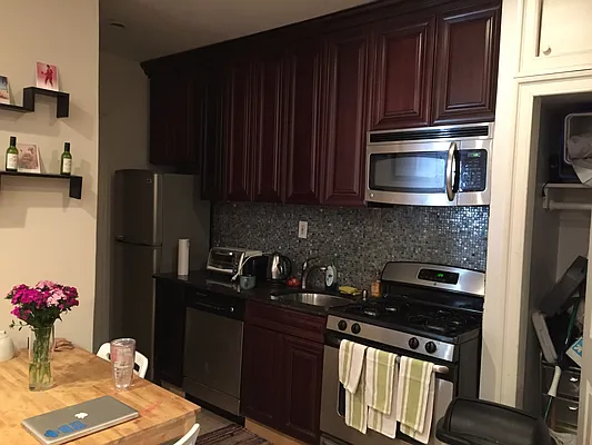 Rented by Big Apple Properties, LLC | media 13