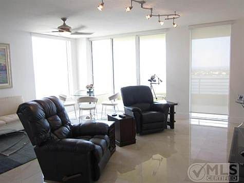 2nd image of 1551 N Flagler Dr APT 1501