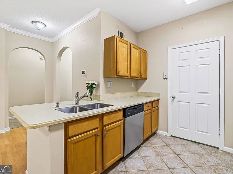 4333 Dunwoody Park #2313 — Photo 10