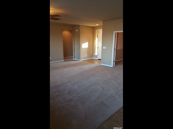 4th image of 1800 Palermo Dr