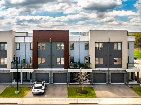 115 Shoreview Pl #9, Hamilton, ON L8E 0K4