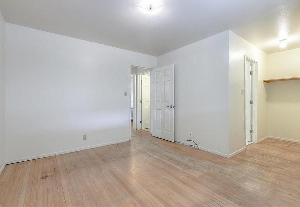 2nd image of 1642 S Saint Malo St