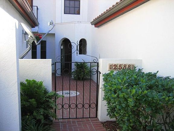 2nd image of 2588 Sykes Creek Dr