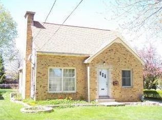 2312 Woodrow Way, Green Bay, WI 54301