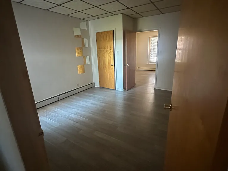 1030 Spring Garden St #1 — Photo 7