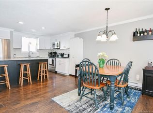 26 Inverness Ln, Middletown, CT 06457