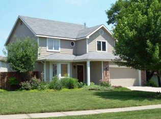 2516 Stowe Dr, Lawrence, KS 66049