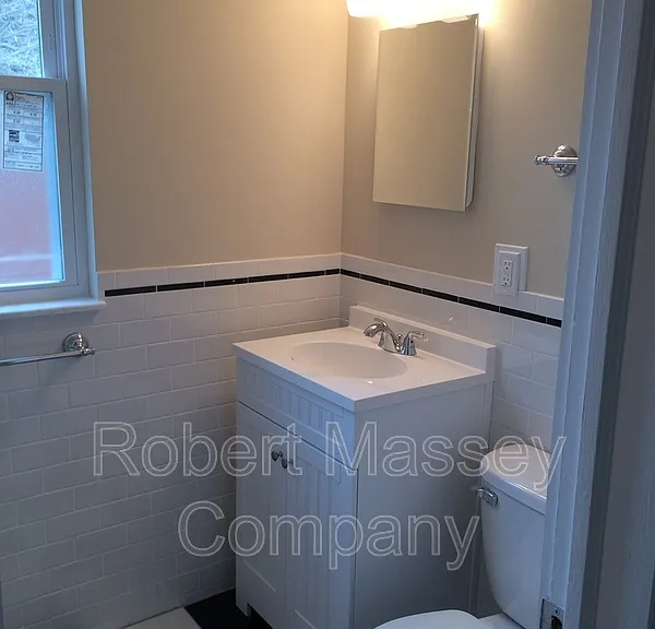 2424 Glenmary Ave #2424GLE-6 — Photo 8
