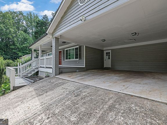 4th image of 4599 Cedar Knoll Dr NE