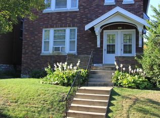 4942 Holly Hills Ave, Saint Louis, MO 63109