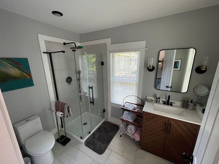 1219 New Castle St #B — Photo 14