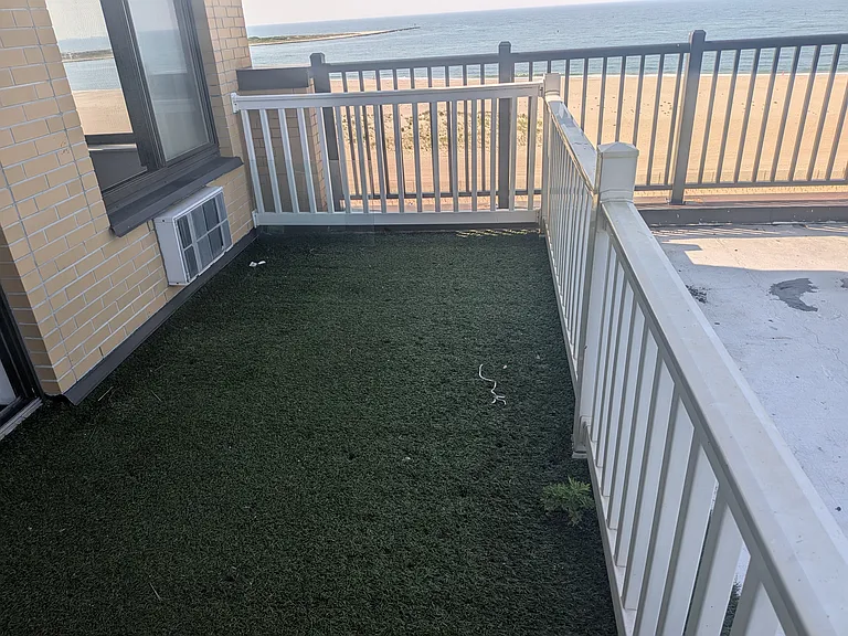 122 Beach 26th St #700 — Photo 8