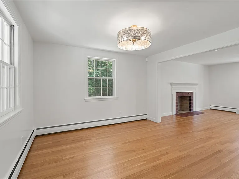 13 Valley Rd — Photo 11