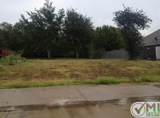 3536 Tommy Watkins Dr, Haltom City, TX 76117